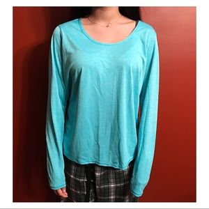 BRAND NEW Xersion Aqua Long-Sleeve Workout Shirt
